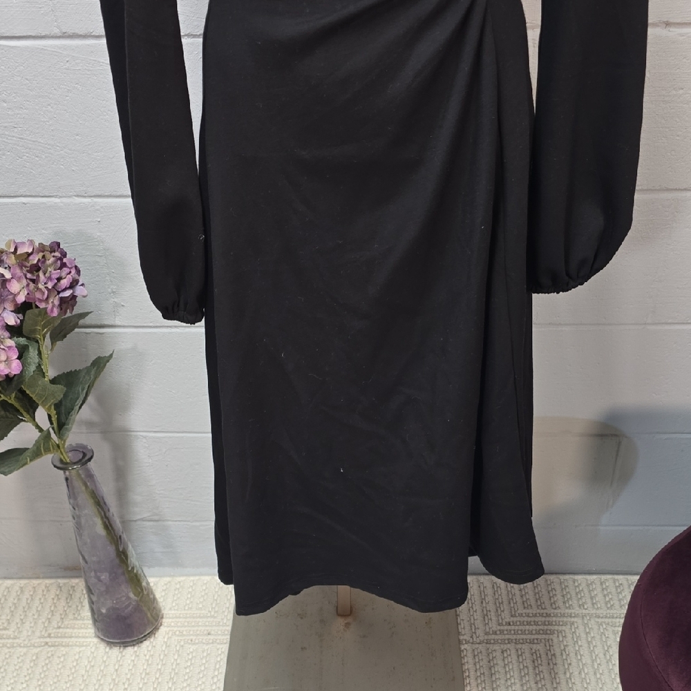 Chic Black Long Sleeve Dress - Picture 5 of 11